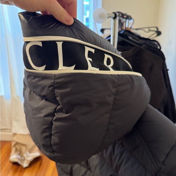 Moncler Black Puffer Jacket - Picture 3 of 13